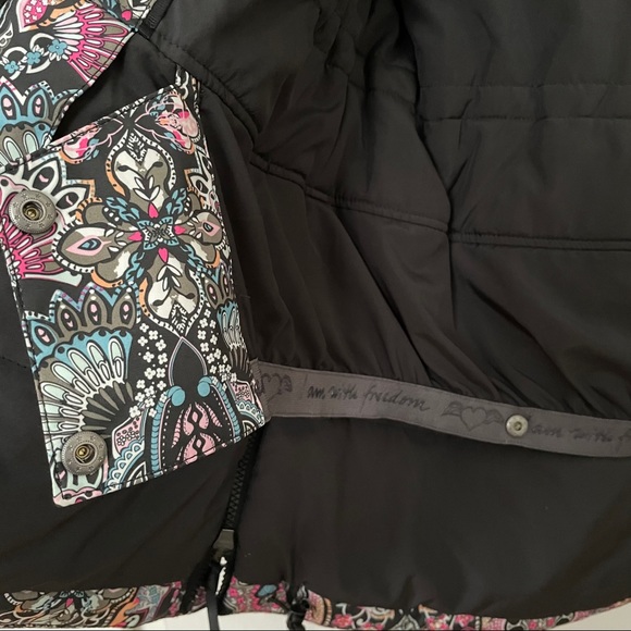 Women’s Ski Jacket Love-alanche Jacket odd molly in “Cargo” print - Picture 15 of 16